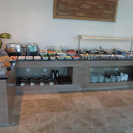 Marina Art Otel 3*